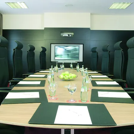 Nh法兰克福机场酒店 凯尔斯特巴赫