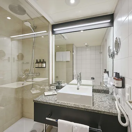 Nh 프랑크푸르트 에어포트 4* 켈스테르바흐