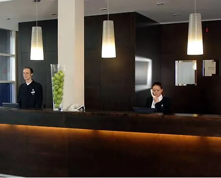 Hotel Nh Frankfurt Airport 4*
