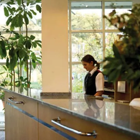 Nh Frankfurt Airport Hotel 4*