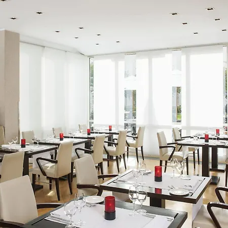 Nh Frankfurt Airport Hotel 4*