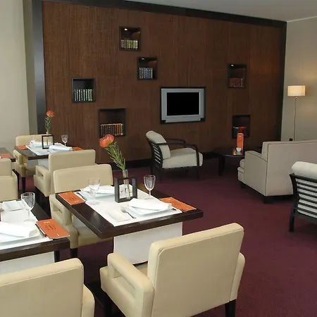 Hotel Nh Frankfurt Airport 4*