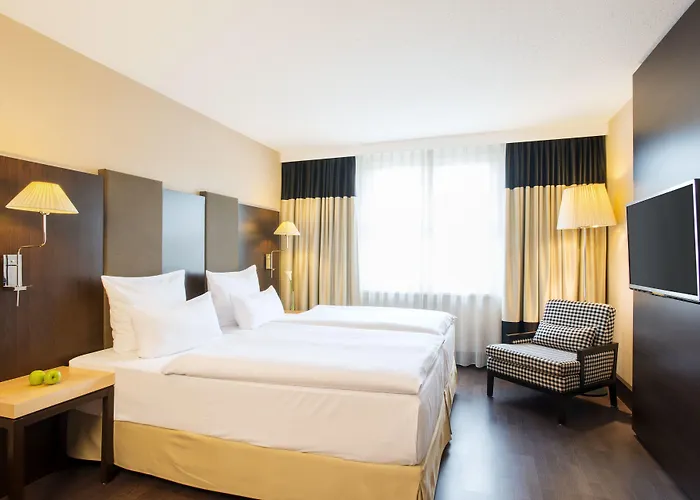 Hotel Nh Frankfurt Airport 4*