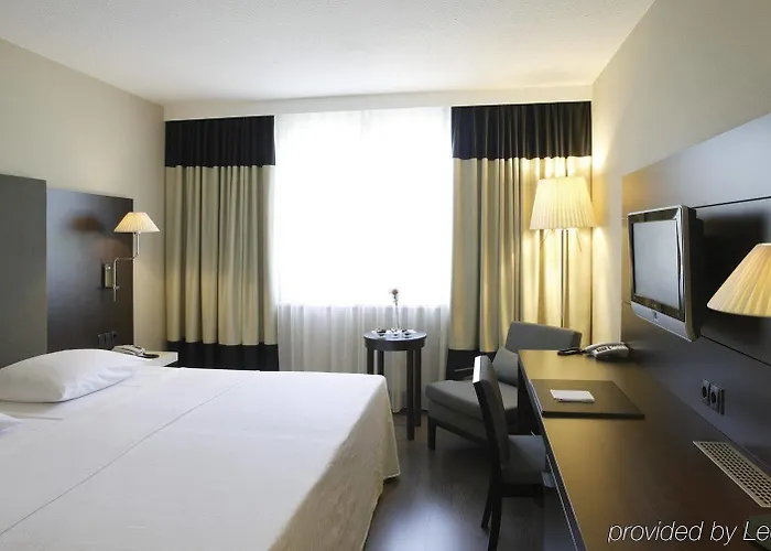 Nh Frankfurt Airport